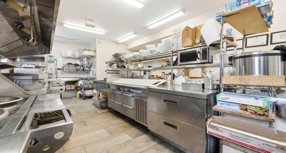 115 Fifth Avenue, Cochrane, Alberta T4C 1B1, ,Commercial,For Sale,Fifth,A2299220