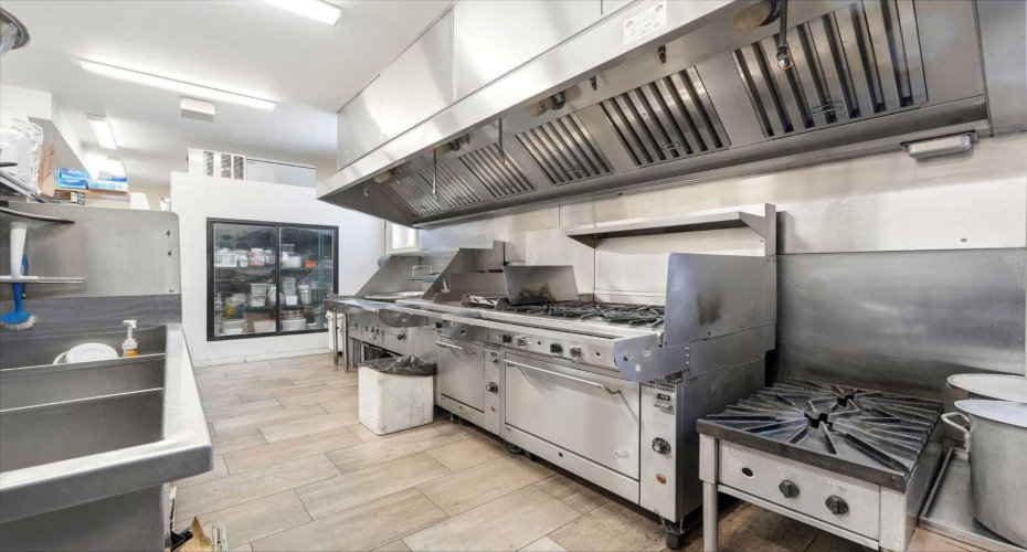 115 Fifth Avenue, Cochrane, Alberta T4C 1B1, ,Commercial,For Sale,Fifth,A2299220