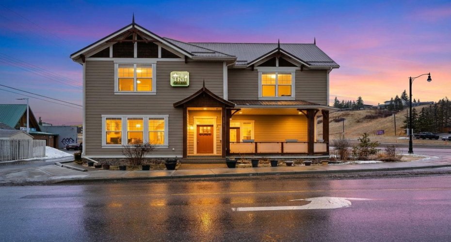 115 Fifth Avenue, Cochrane, Alberta T4C 1B1, ,Commercial,For Sale,Fifth,A2299220