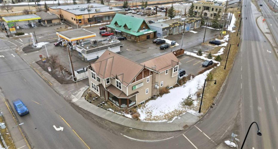 115 Fifth Avenue, Cochrane, Alberta T4C 1B1, ,Commercial,For Sale,Fifth,A2299220