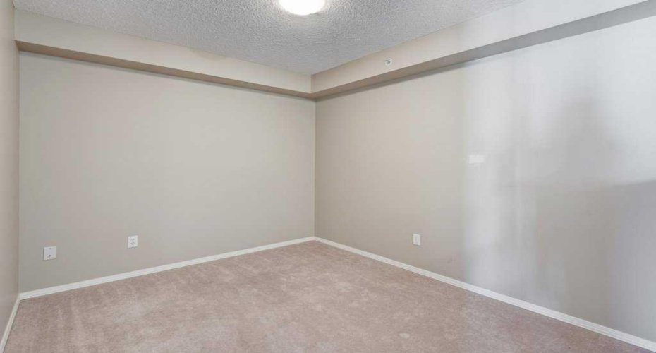 4975 130 Avenue, Calgary, Alberta T2X 4P1, 2 Bedrooms Bedrooms, ,2 BathroomsBathrooms,Residential,For Sale,130,A2300817