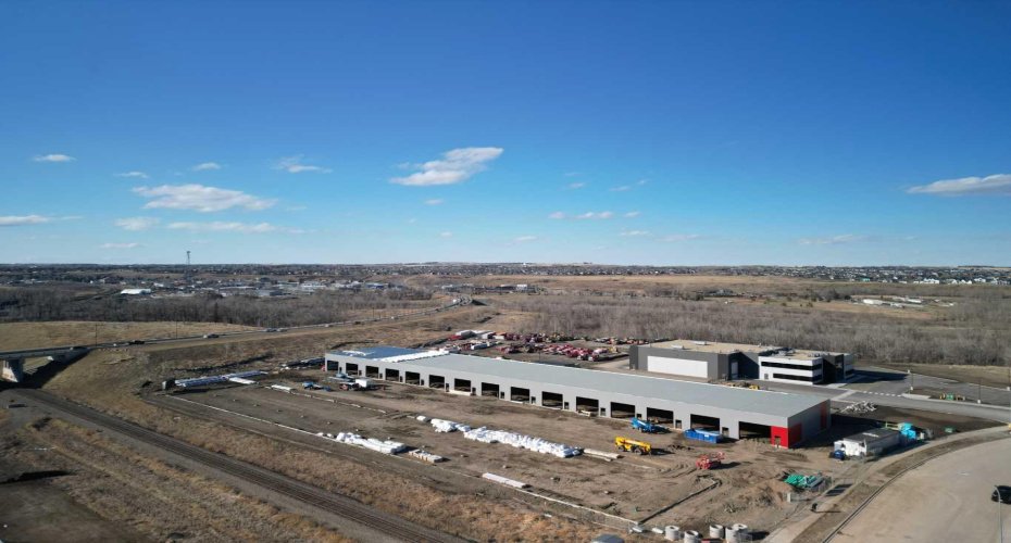 Prime Southbank location… easy access and you can already picture yourself pulling in.