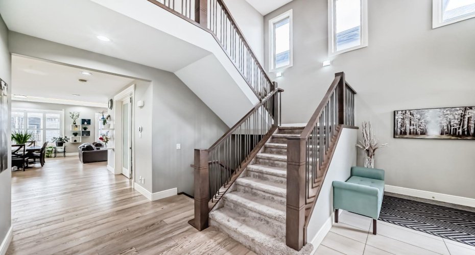 193 Kinniburgh Circle, Chestermere, Alberta T1X 0P8, 5 Bedrooms Bedrooms, ,3 BathroomsBathrooms,Residential,For Sale,Kinniburgh,A2300713