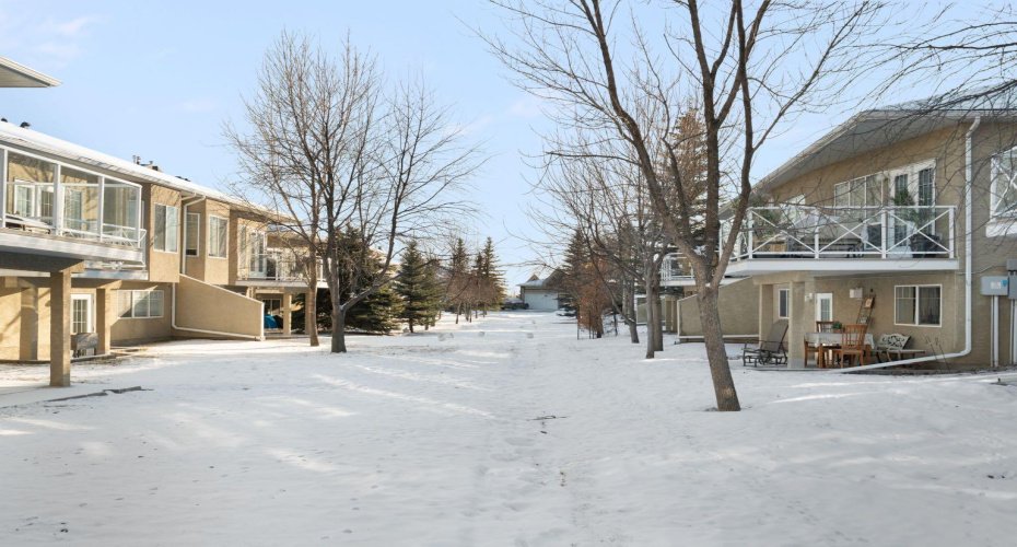 20 Ranch Road, Okotoks, Alberta T1S 1W8, 3 Bedrooms Bedrooms, ,3 BathroomsBathrooms,Residential,For Sale,Ranch,A2300837