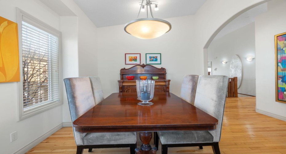 20 Ranch Road, Okotoks, Alberta T1S 1W8, 3 Bedrooms Bedrooms, ,3 BathroomsBathrooms,Residential,For Sale,Ranch,A2300837