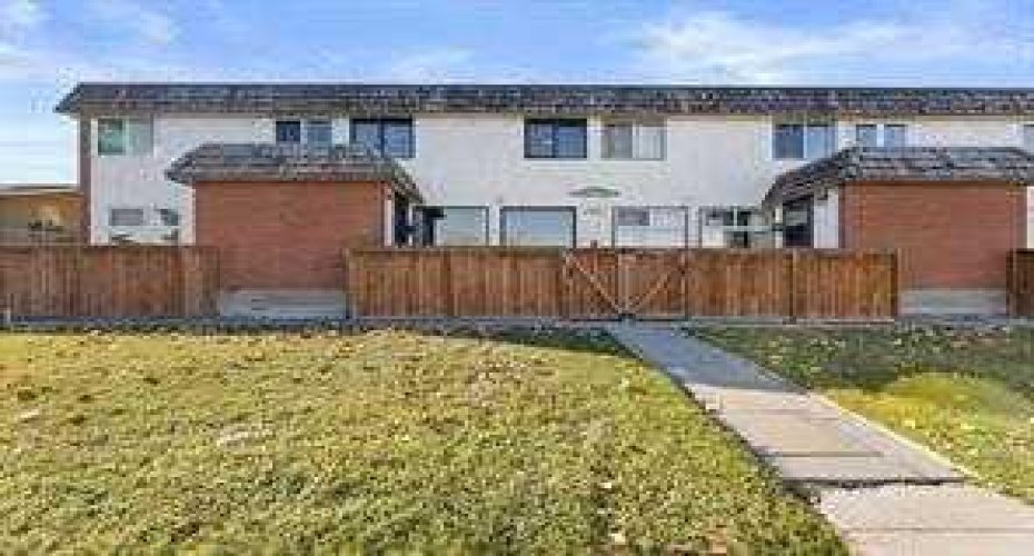 6147 Buckthorn Road, Calgary, Alberta T2K2Z2, ,Rental,Buckthorn,A2301148