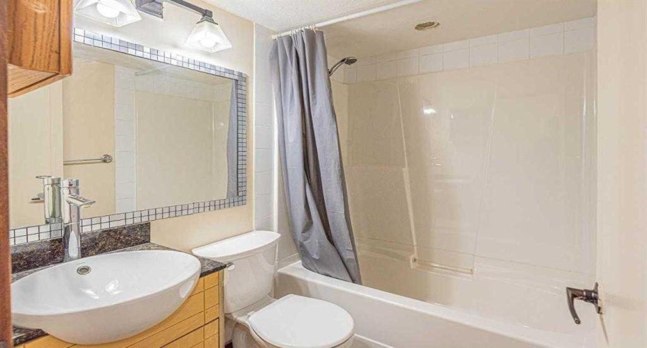 920 68 Avenue, Calgary, Alberta T2V0N6, ,Rental,68,A2301159