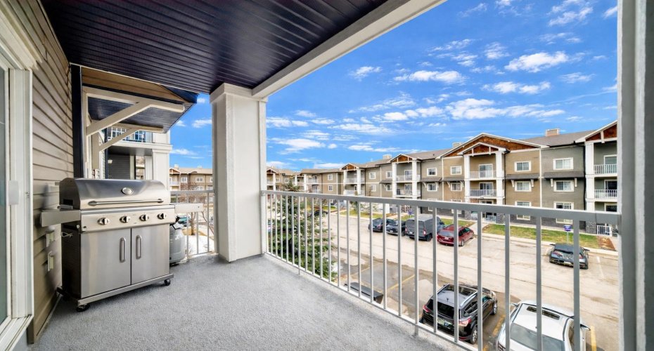 115 Prestwick Villas, Calgary, Alberta T2Z 0N1, 2 Bedrooms Bedrooms, ,2 BathroomsBathrooms,Residential,For Sale,Prestwick,A2300640