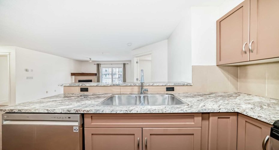 115 Prestwick Villas, Calgary, Alberta T2Z 0N1, 2 Bedrooms Bedrooms, ,2 BathroomsBathrooms,Residential,For Sale,Prestwick,A2300640