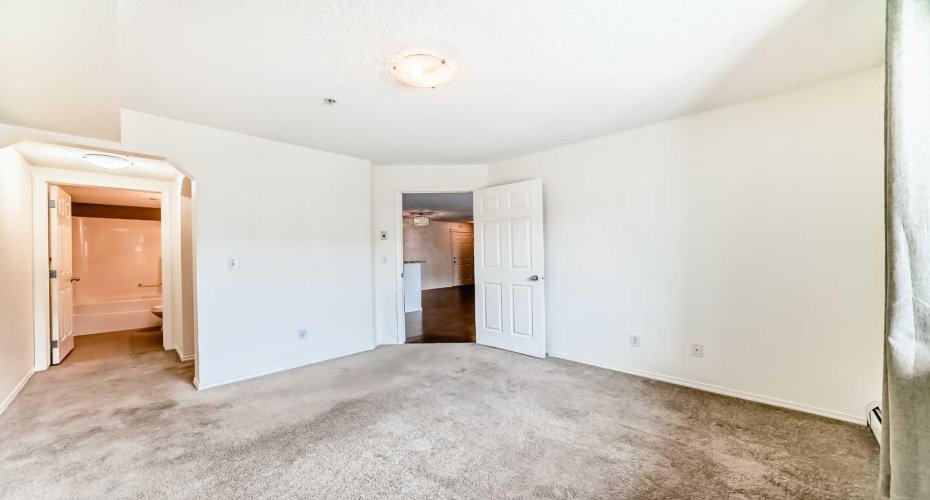 115 Prestwick Villas, Calgary, Alberta T2Z 0N1, 2 Bedrooms Bedrooms, ,2 BathroomsBathrooms,Residential,For Sale,Prestwick,A2300640