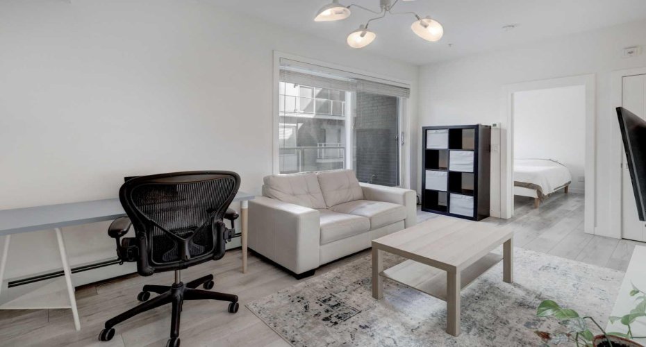 3125 39 Street, Calgary, Alberta T3E 2C3, 1 Bedroom Bedrooms, ,1 BathroomBathrooms,Residential,For Sale,39,A2293372