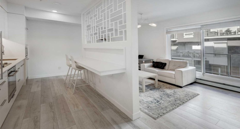 3125 39 Street, Calgary, Alberta T3E 2C3, 1 Bedroom Bedrooms, ,1 BathroomBathrooms,Residential,For Sale,39,A2293372