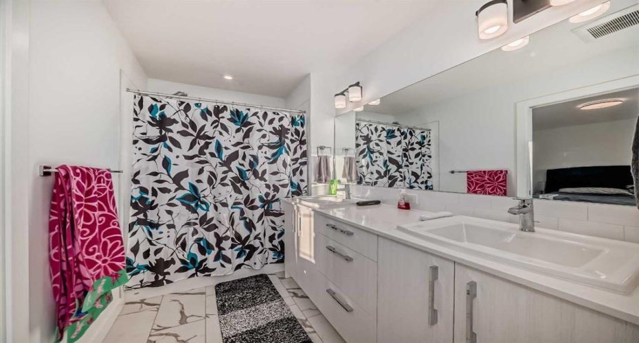 Images from recently sold property