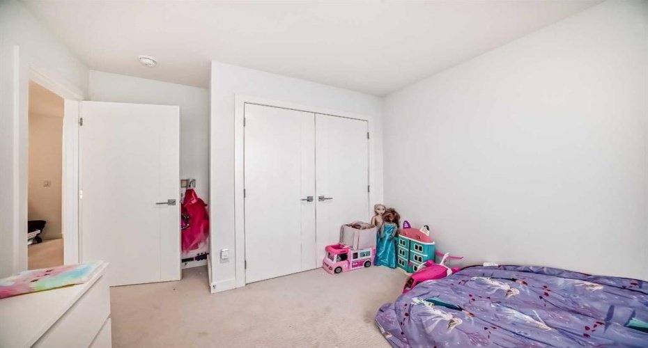 144 Merganser Drive, Chestermere, Alberta T1X 2S5, 3 Bedrooms Bedrooms, ,3 BathroomsBathrooms,Residential,For Sale,Merganser,A2301339