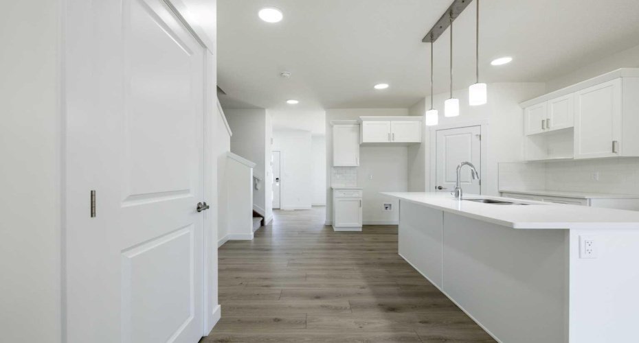 136 Heartland Street, Cochrane, Alberta T4C 3L9, 3 Bedrooms Bedrooms, ,3 BathroomsBathrooms,Residential,For Sale,Heartland,A2301451