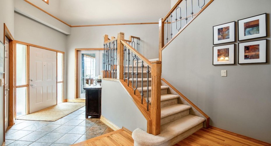 120 Bow Meadows Drive, Cochrane, Alberta T4C 1N3, 4 Bedrooms Bedrooms, ,4 BathroomsBathrooms,Residential,For Sale,Bow Meadows,A2300856