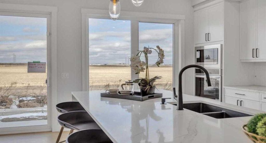 384 watercrest Place, Chestermere, Alberta T1X2Y7, 5 Bedrooms Bedrooms, ,4 BathroomsBathrooms,Residential,For Sale,watercrest,A2301012