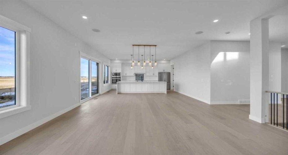 384 watercrest Place, Chestermere, Alberta T1X2Y7, 5 Bedrooms Bedrooms, ,4 BathroomsBathrooms,Residential,For Sale,watercrest,A2301012