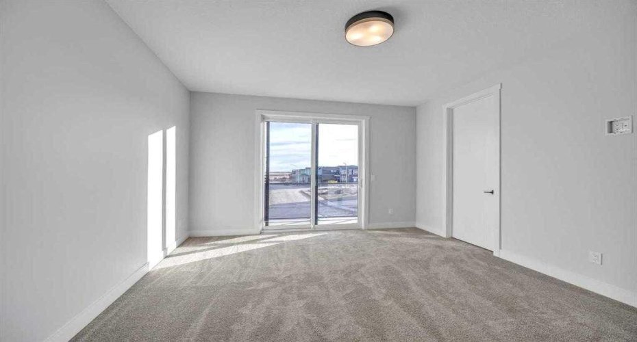 384 watercrest Place, Chestermere, Alberta T1X2Y7, 5 Bedrooms Bedrooms, ,4 BathroomsBathrooms,Residential,For Sale,watercrest,A2301012