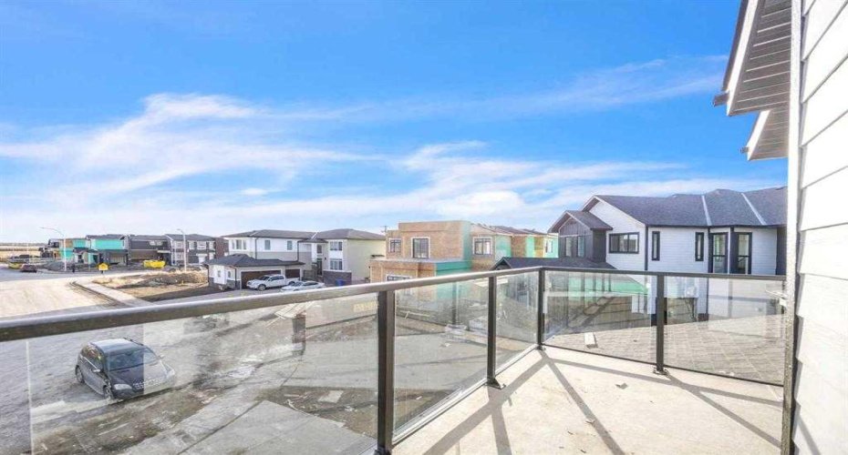 384 watercrest Place, Chestermere, Alberta T1X2Y7, 5 Bedrooms Bedrooms, ,4 BathroomsBathrooms,Residential,For Sale,watercrest,A2301012