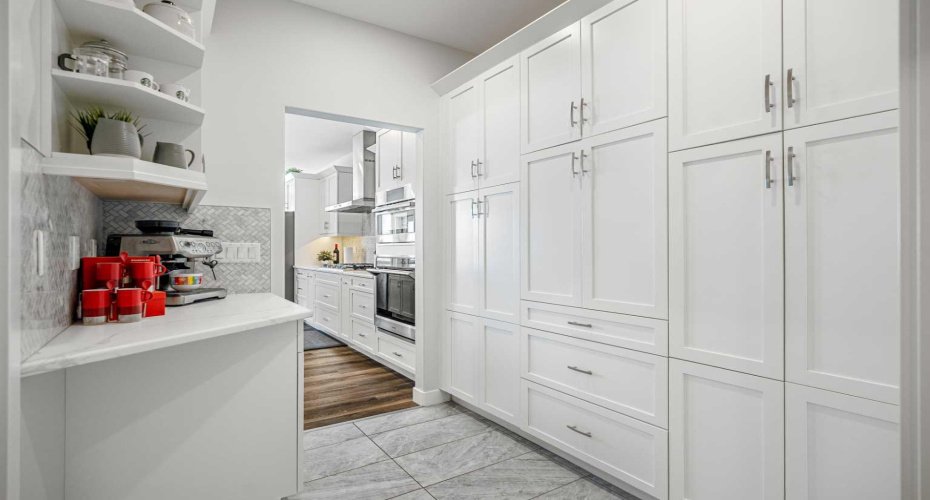 1205 Hillcrest Manor Estate, Strathmore, Alberta T1P 0B9, 4 Bedrooms Bedrooms, ,3 BathroomsBathrooms,Residential,For Sale,Hillcrest Manor,A2301059