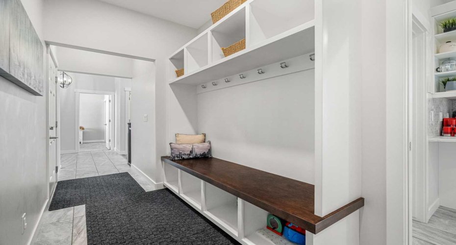 1205 Hillcrest Manor Estate, Strathmore, Alberta T1P 0B9, 4 Bedrooms Bedrooms, ,3 BathroomsBathrooms,Residential,For Sale,Hillcrest Manor,A2301059