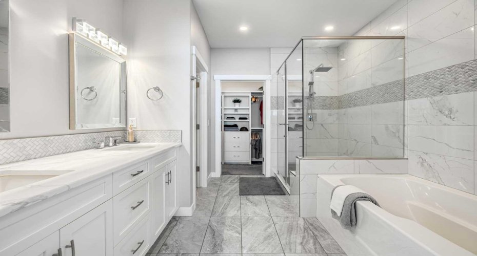 1205 Hillcrest Manor Estate, Strathmore, Alberta T1P 0B9, 4 Bedrooms Bedrooms, ,3 BathroomsBathrooms,Residential,For Sale,Hillcrest Manor,A2301059