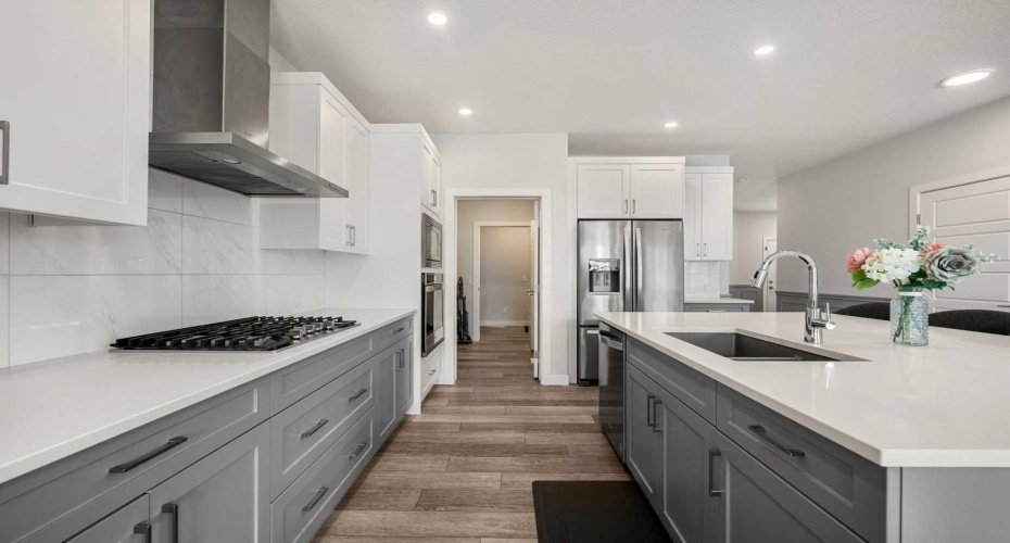 32 Paint Horse Crescent, Cochrane, Alberta T4C2V7, 5 Bedrooms Bedrooms, ,4 BathroomsBathrooms,Residential,For Sale,Paint Horse,A2301085