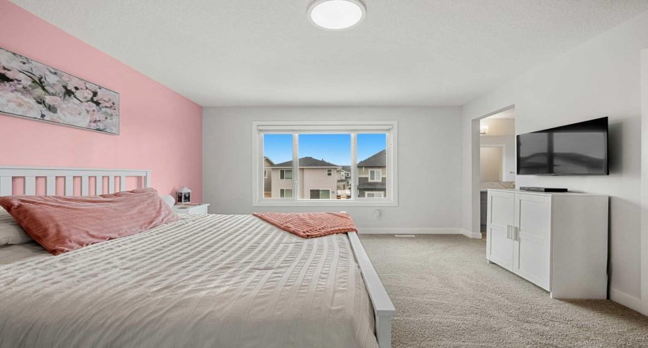 32 Paint Horse Crescent, Cochrane, Alberta T4C2V7, 5 Bedrooms Bedrooms, ,4 BathroomsBathrooms,Residential,For Sale,Paint Horse,A2301085