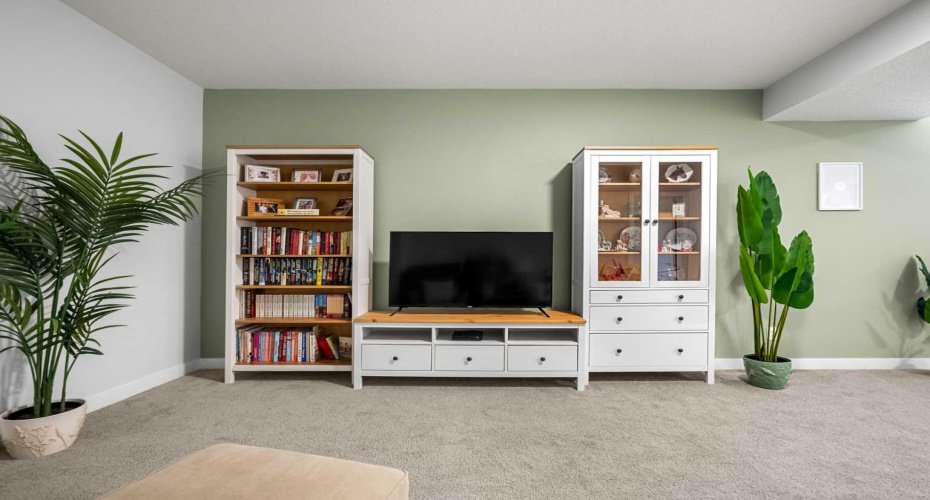 32 Paint Horse Crescent, Cochrane, Alberta T4C2V7, 5 Bedrooms Bedrooms, ,4 BathroomsBathrooms,Residential,For Sale,Paint Horse,A2301085