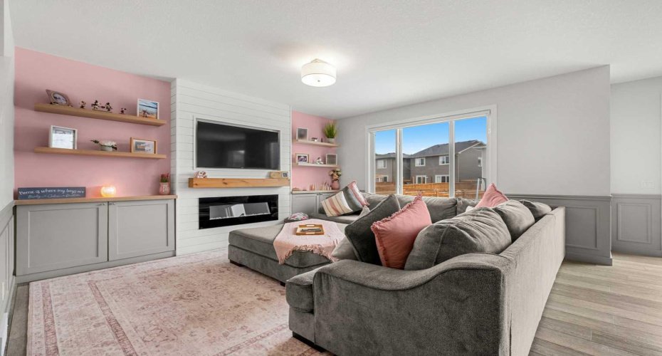 32 Paint Horse Crescent, Cochrane, Alberta T4C2V7, 5 Bedrooms Bedrooms, ,4 BathroomsBathrooms,Residential,For Sale,Paint Horse,A2301085