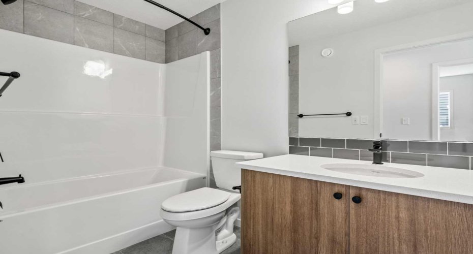 659 Chelsea Pier Run, Chestermere, Alberta T1X 3H6, 3 Bedrooms Bedrooms, ,3 BathroomsBathrooms,Residential,For Sale,Chelsea Pier,A2301086