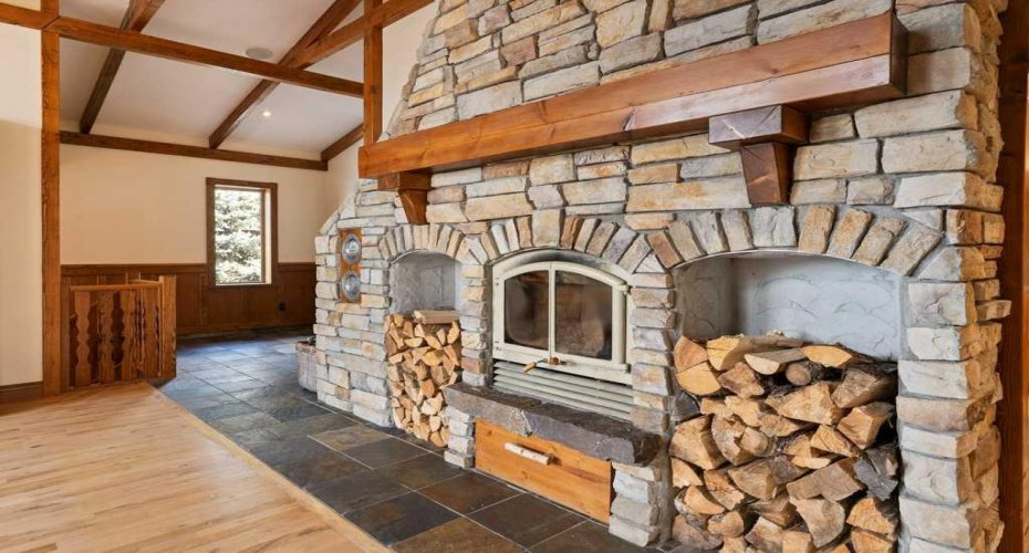 Centre Piece Fireplace