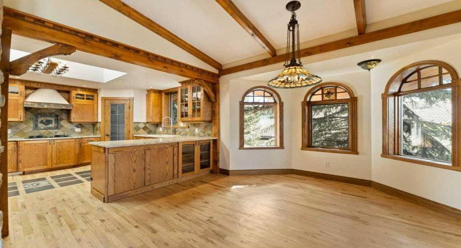 764 East Chestermere Drive, Chestermere, Alberta T1X 1A6, 3 Bedrooms Bedrooms, ,3 BathroomsBathrooms,Residential,For Sale,East Chestermere,A2301211