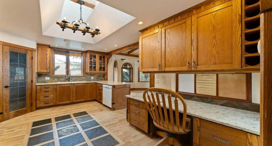 764 East Chestermere Drive, Chestermere, Alberta T1X 1A6, 3 Bedrooms Bedrooms, ,3 BathroomsBathrooms,Residential,For Sale,East Chestermere,A2301211