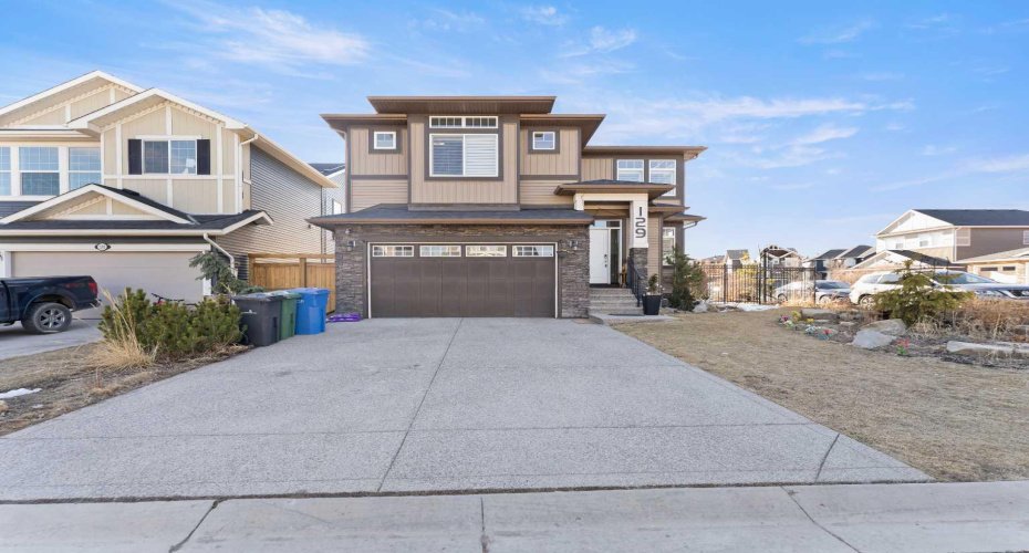 129 Kinniburgh Gardens, Chestermere, Alberta T1X0R7, 5 Bedroom Bedrooms, 0 ,4 BathroomBathrooms,Residential,For Sale,Kinniburgh,0,A2301272