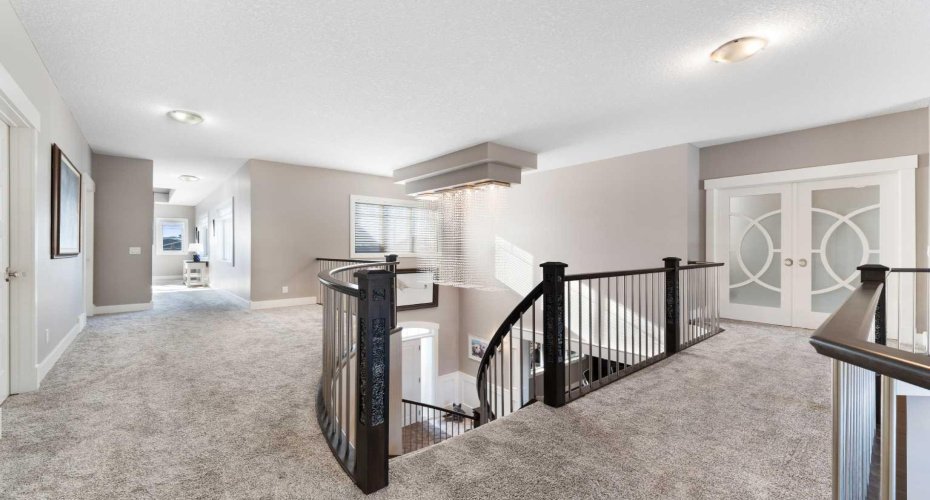 964 East Chestermere, Chestermere, Alberta T1X 1R2, 5 Bedrooms Bedrooms, ,4 BathroomsBathrooms,Residential,For Sale,East Chestermere,A2298539