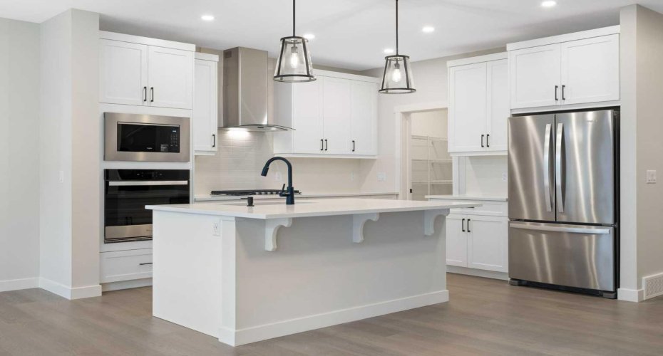 334 Rivercrest Road, Cochrane, Alberta T4C 3E9, 3 Bedrooms Bedrooms, ,3 BathroomsBathrooms,Residential,For Sale,Rivercrest,A2301241