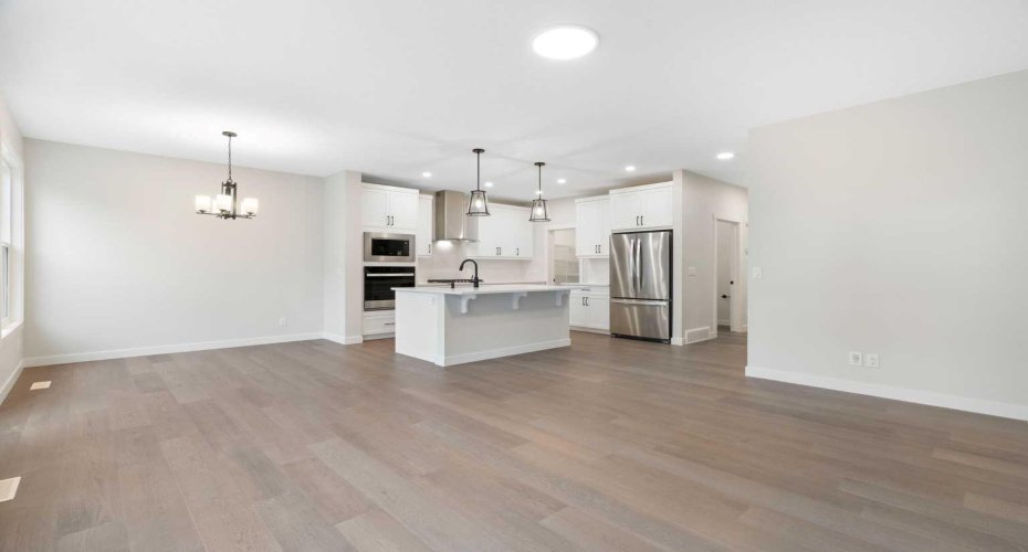 334 Rivercrest Road, Cochrane, Alberta T4C 3E9, 3 Bedrooms Bedrooms, ,3 BathroomsBathrooms,Residential,For Sale,Rivercrest,A2301241