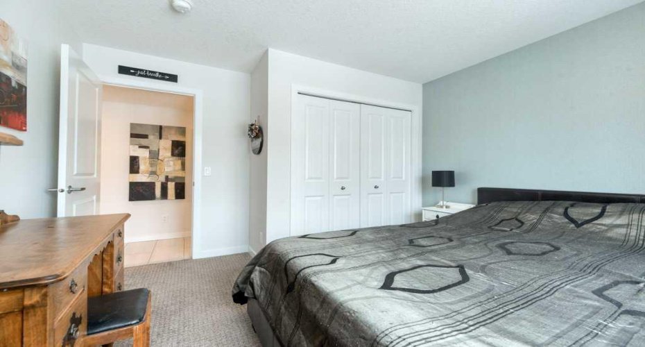 204 Sundown Road, Cochrane, Alberta T4C 2M5, 4 Bedrooms Bedrooms, ,4 BathroomsBathrooms,Residential,For Sale,Sundown,A2301329