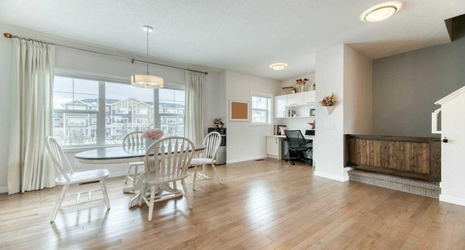 204 Sundown Road, Cochrane, Alberta T4C 2M5, 4 Bedrooms Bedrooms, ,4 BathroomsBathrooms,Residential,For Sale,Sundown,A2301329