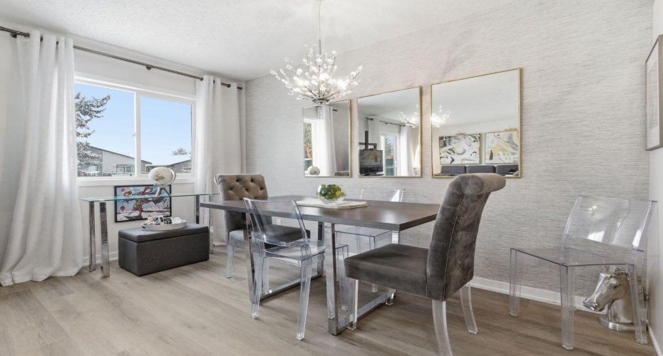 100 Oak Avenue, Okotoks, Alberta T1S 1H9, 3 Bedrooms Bedrooms, ,1 BathroomBathrooms,Residential,For Sale,Oak,A2299846