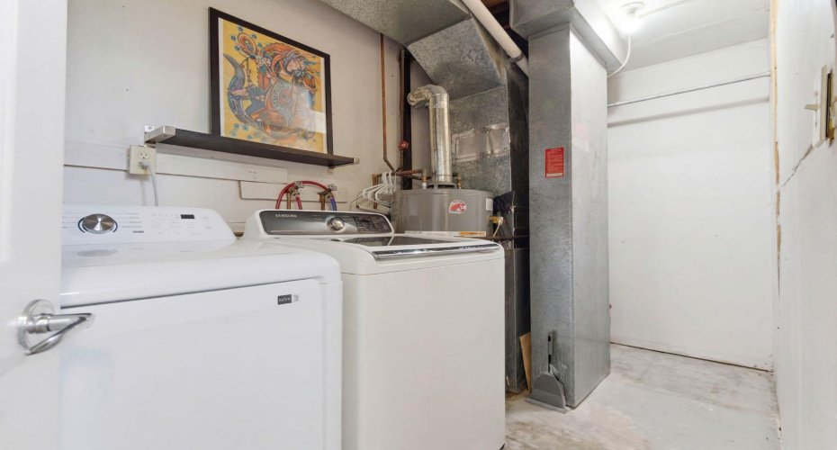 100 Oak Avenue, Okotoks, Alberta T1S 1H9, 3 Bedrooms Bedrooms, ,1 BathroomBathrooms,Residential,For Sale,Oak,A2299846