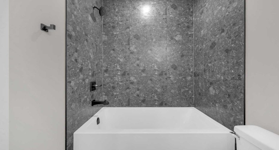 8112 & 8114 Bowness Road, Calgary, Alberta T3B0H6, 10 Bedrooms Bedrooms, ,8 BathroomsBathrooms,Residential,For Sale,Bowness,A2301410