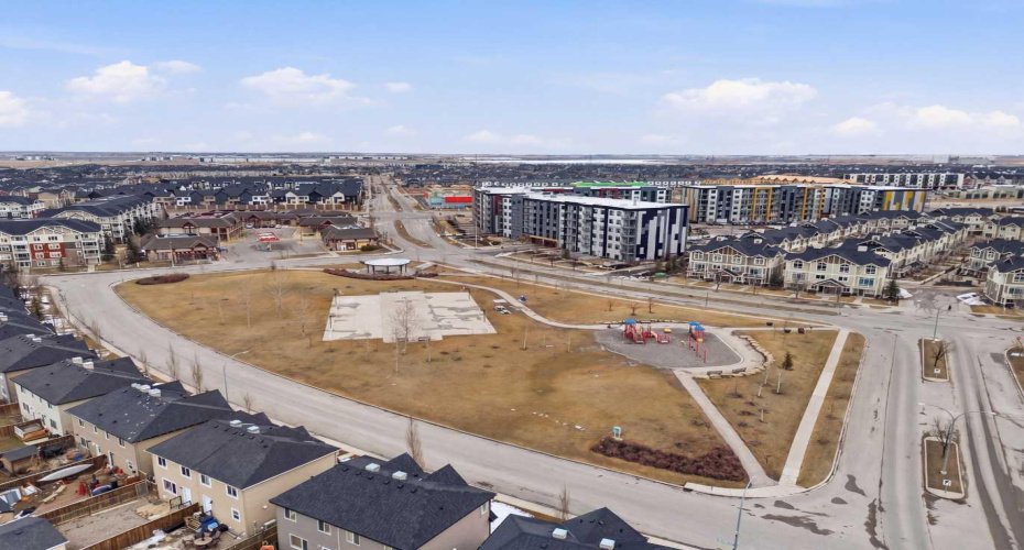 107 Skyview Springs Manor, Calgary, Alberta T3N 0A8, 4 Bedrooms Bedrooms, ,3 BathroomsBathrooms,Residential,For Sale,Skyview Springs,A2301444
