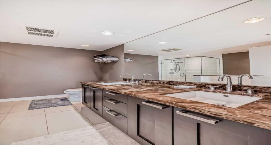 222 Riverfront Avenue, Calgary, Alberta T2P 0W3, 2 Bedrooms Bedrooms, ,2 BathroomsBathrooms,Residential,For Sale,Riverfront,A2301469