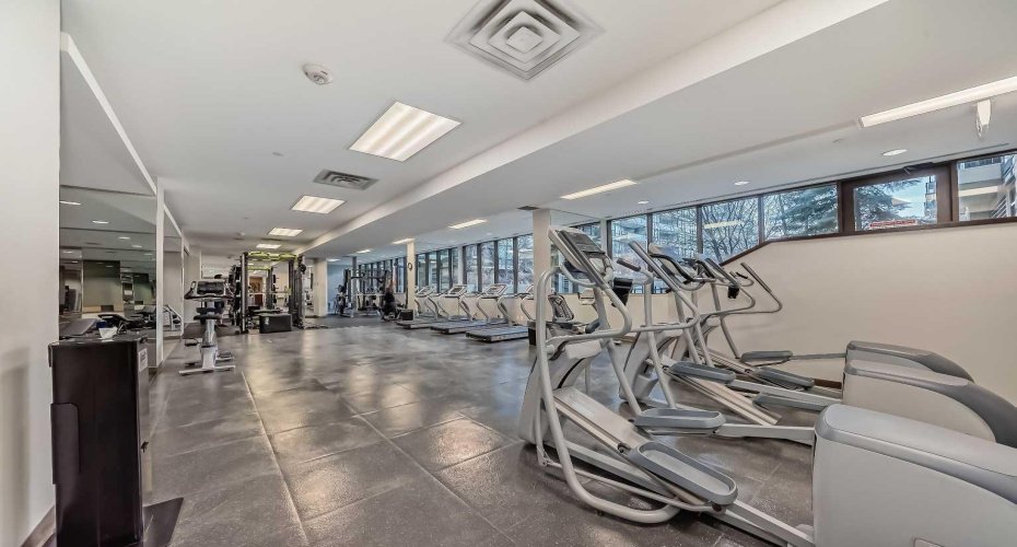 222 Riverfront Avenue, Calgary, Alberta T2P 0W3, 2 Bedrooms Bedrooms, ,2 BathroomsBathrooms,Residential,For Sale,Riverfront,A2301469