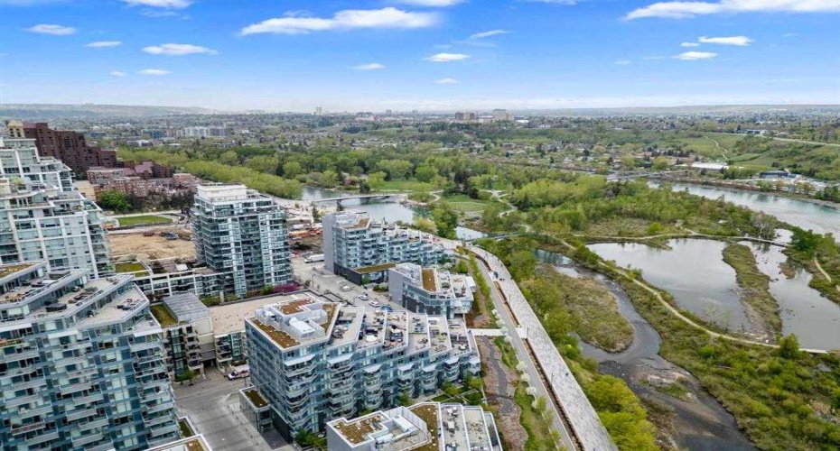 222 Riverfront Avenue, Calgary, Alberta T2P 0W3, 2 Bedrooms Bedrooms, ,2 BathroomsBathrooms,Residential,For Sale,Riverfront,A2301469