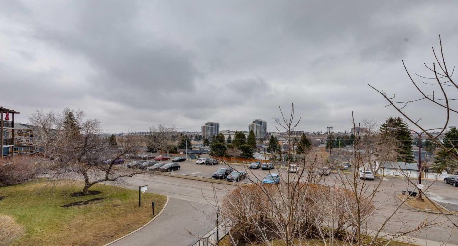 8948 Elbow Drive, Calgary, Alberta T2V 0H9, 2 Bedrooms Bedrooms, ,2 BathroomsBathrooms,Residential,For Sale,Elbow,A2301615