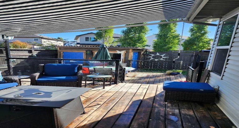 23 Cranberry Circle, Calgary, Alberta T3M 0M1, 4 Bedrooms Bedrooms, ,4 BathroomsBathrooms,Residential,For Sale,Cranberry,A2301689